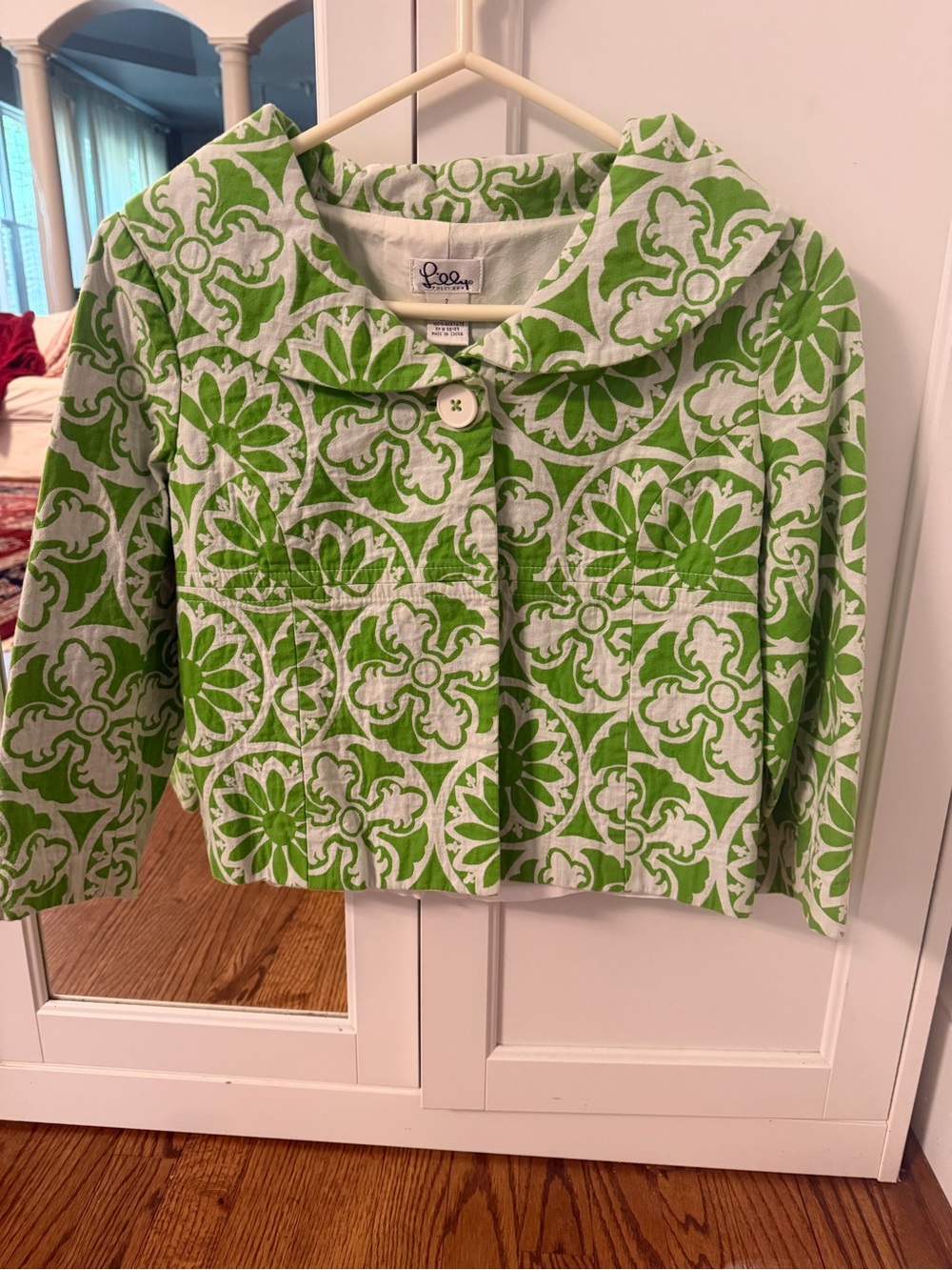 Lilly Pulitzer sz 2 green and white floral print cotton jacket